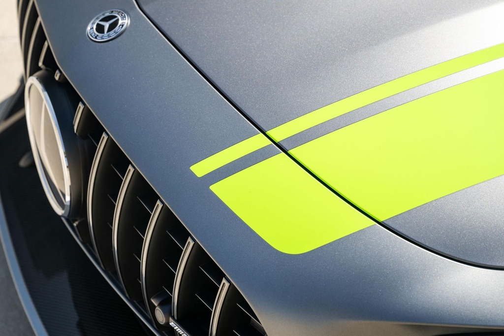 amg11